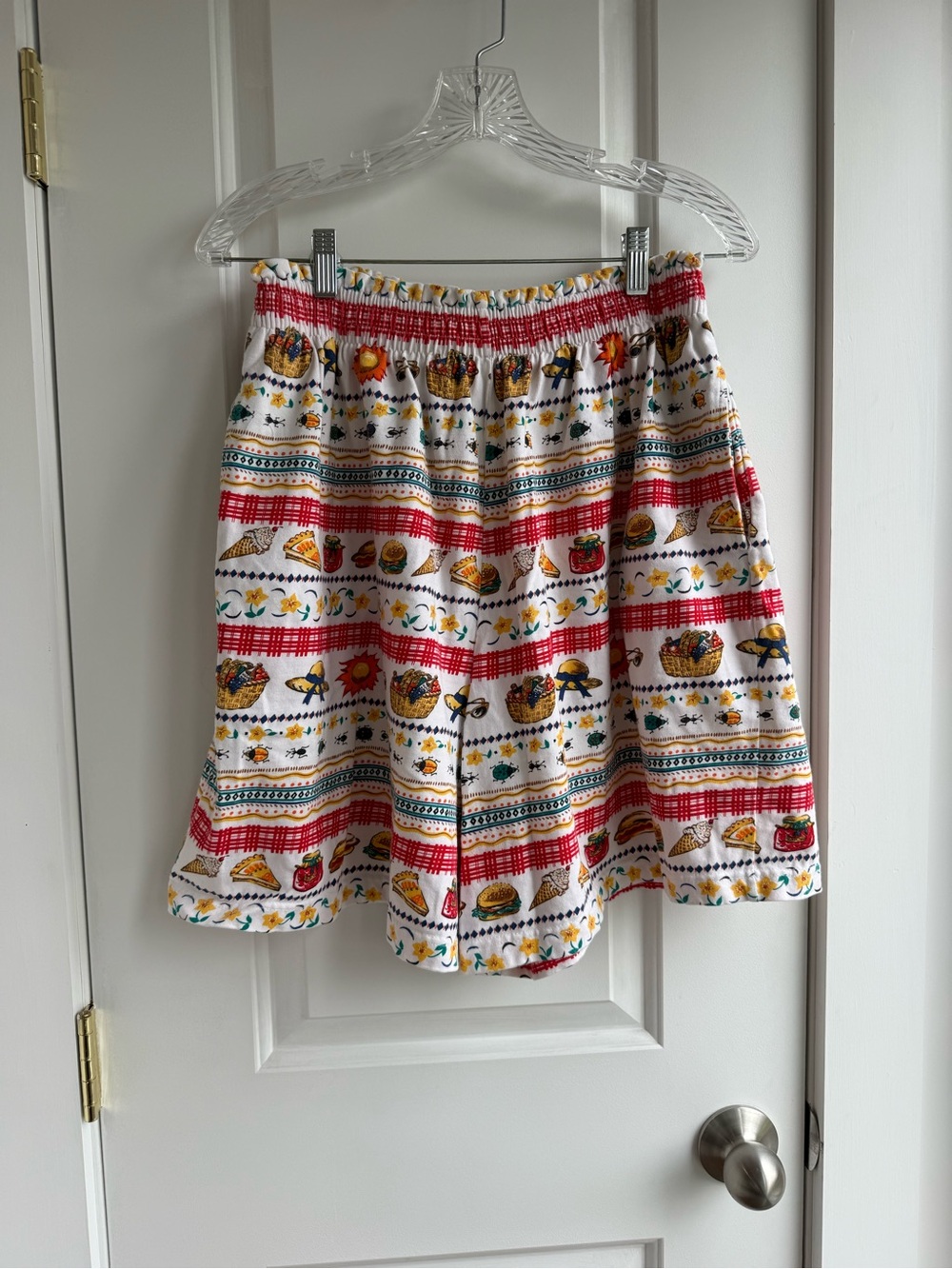 Vintage 90’s picnic pattern high waisted cotton shorts